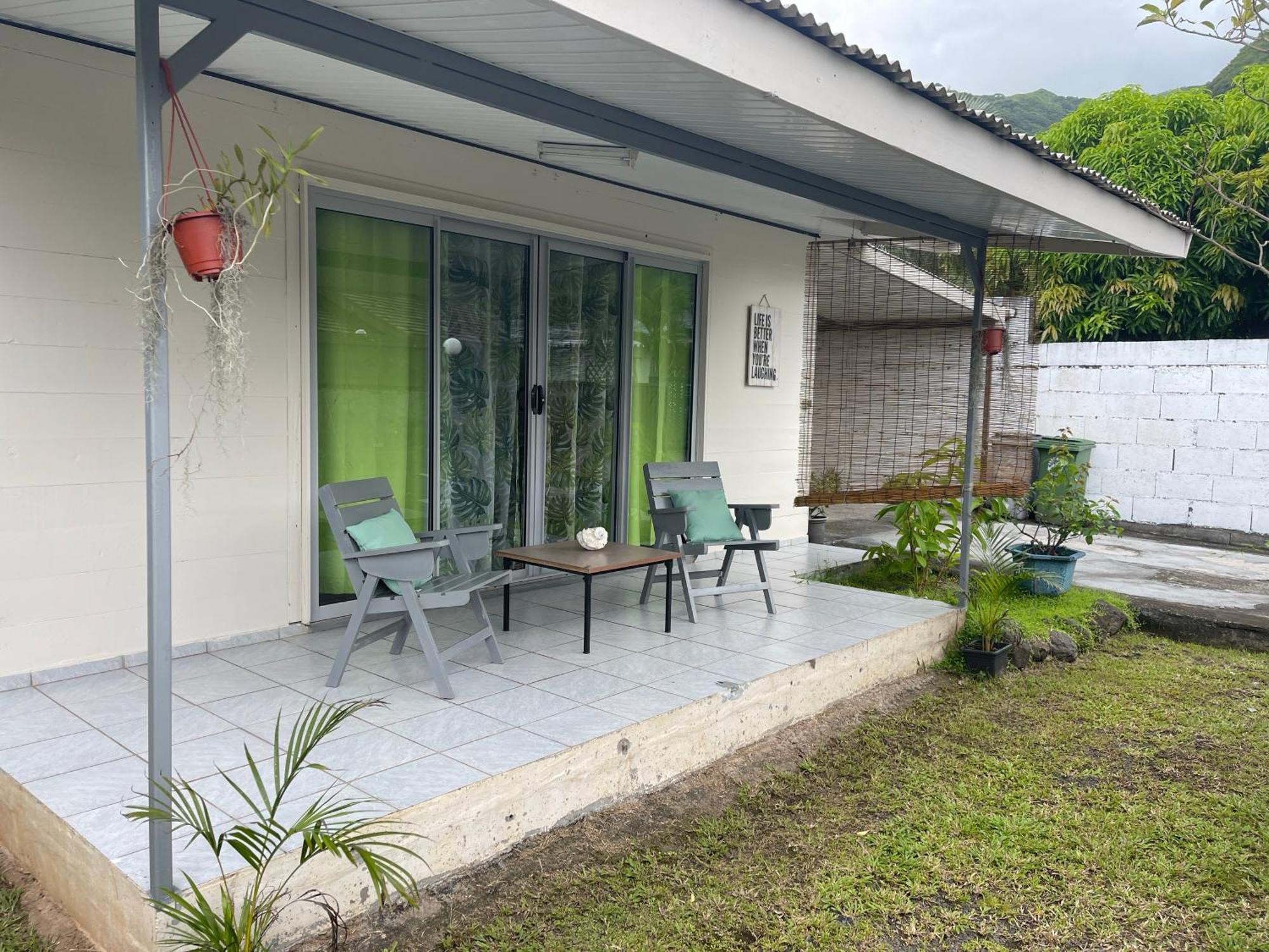 Tuatahi Beach Lodge Punaauia  Bagian luar foto